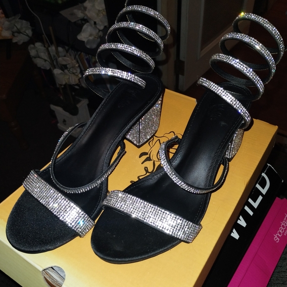 Women's shoes - Picture 2 of 6